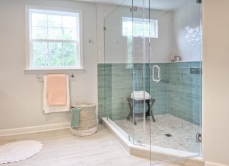 Small Bathroom Walk-In Shower Ideas That Don’t Feel Like a Closet small bathroom walk in shower ideas
